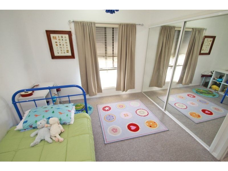 131 Emmadale Drive, New Auckland QLD 4680