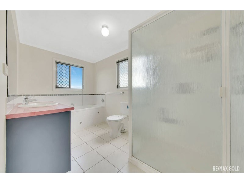 99 Central Lane, Gladstone QLD 4680