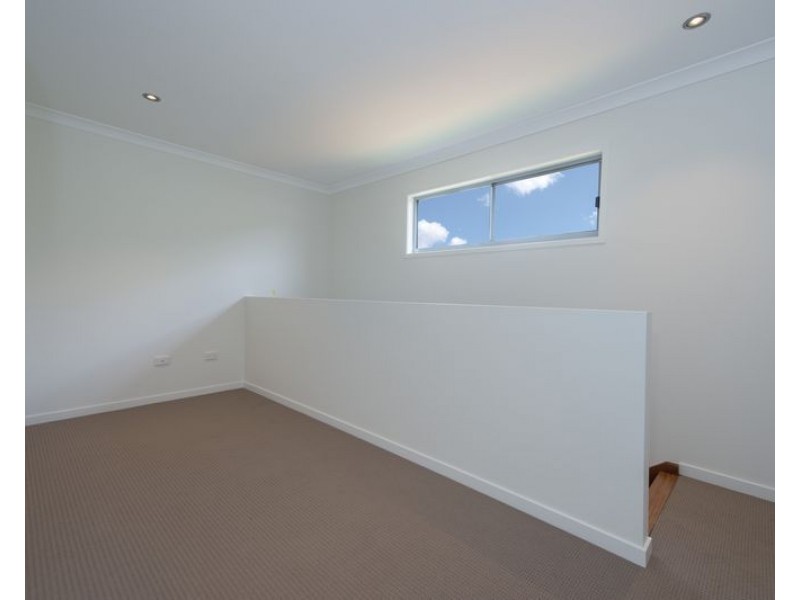 3/261 Auckland Street, South Gladstone QLD 4680