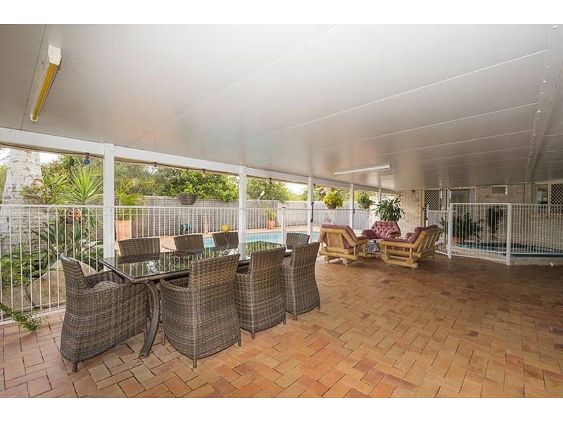 17 Selma Court, Tannum Sands QLD 4680