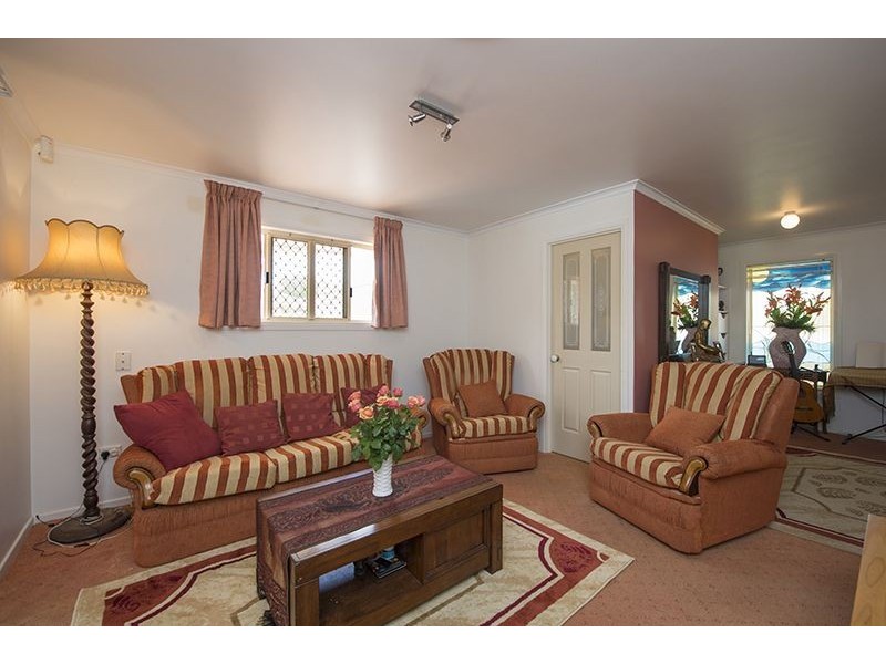 17 Selma Court, Tannum Sands QLD 4680