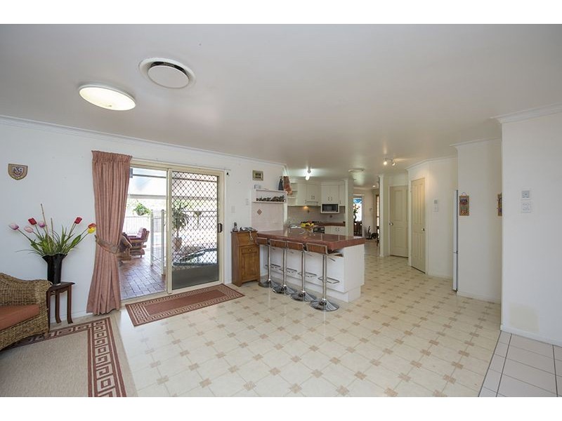 17 Selma Court, Tannum Sands QLD 4680