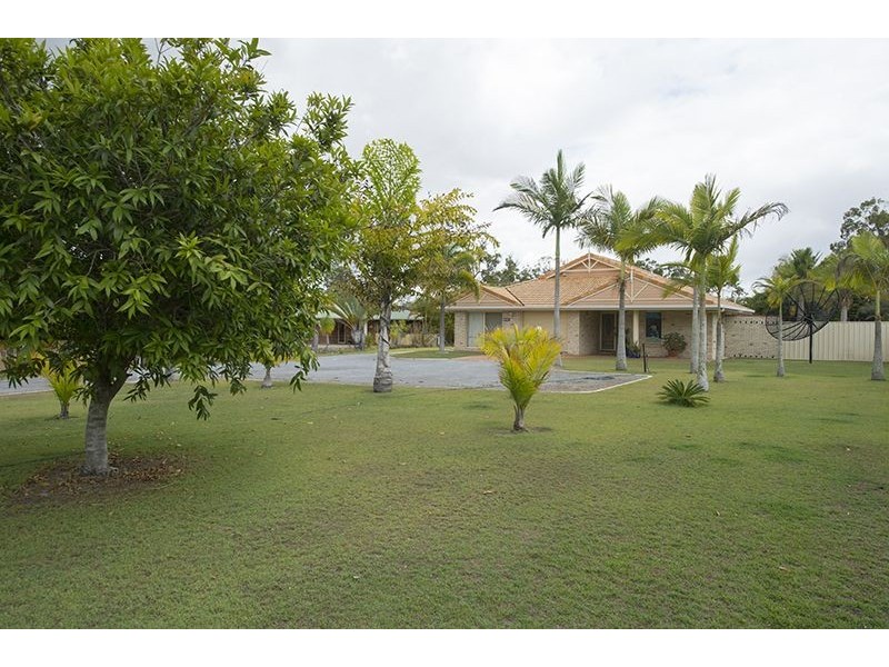 17 Selma Court, Tannum Sands QLD 4680
