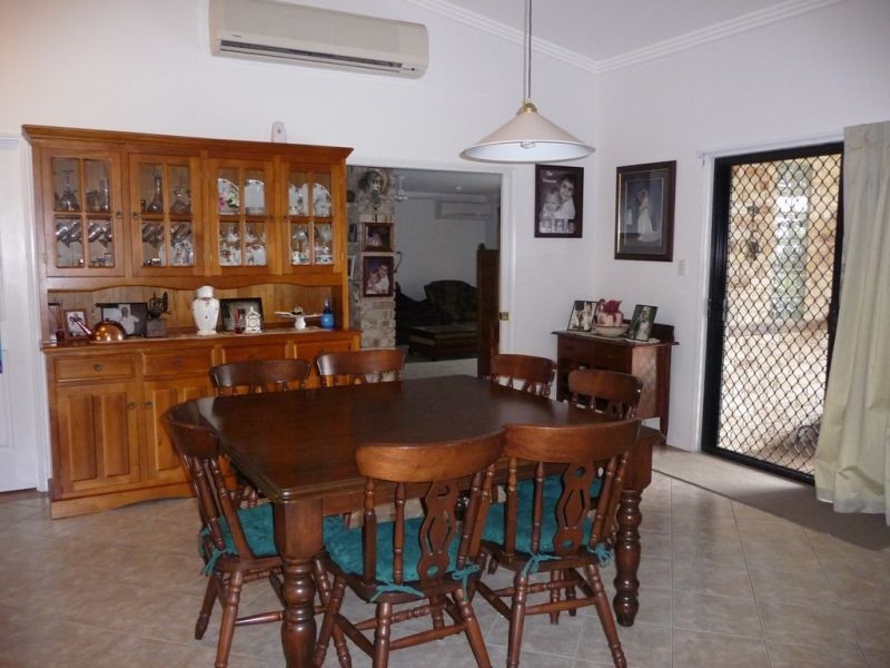 23 Wivenhoe Close, Clinton QLD 4680