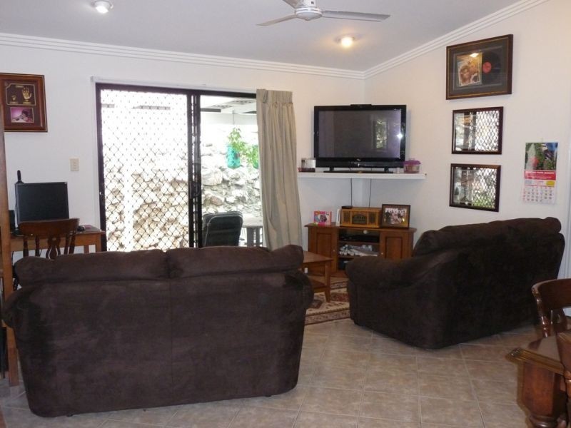 23 Wivenhoe Close, Clinton QLD 4680