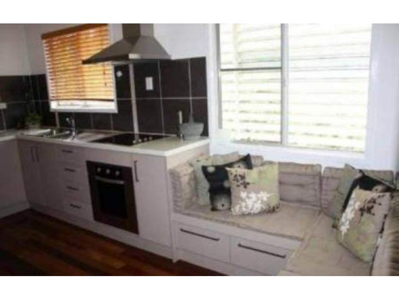 20 Lorikeet Avenue, New Auckland QLD 4680