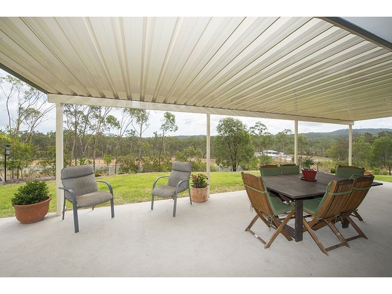 258 Jim Whyte Way, Burua QLD 4680