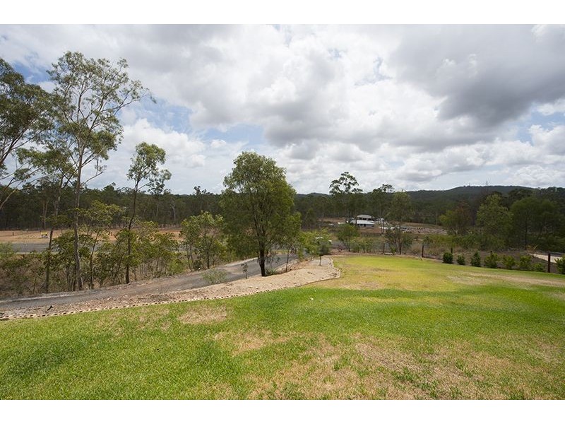 258 Jim Whyte Way, Burua QLD 4680