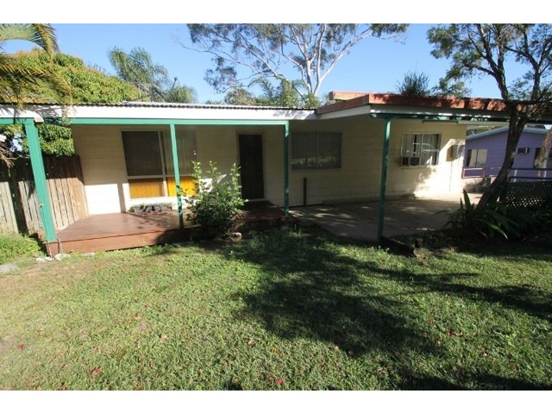 27 Willow Street, New Auckland QLD 4680