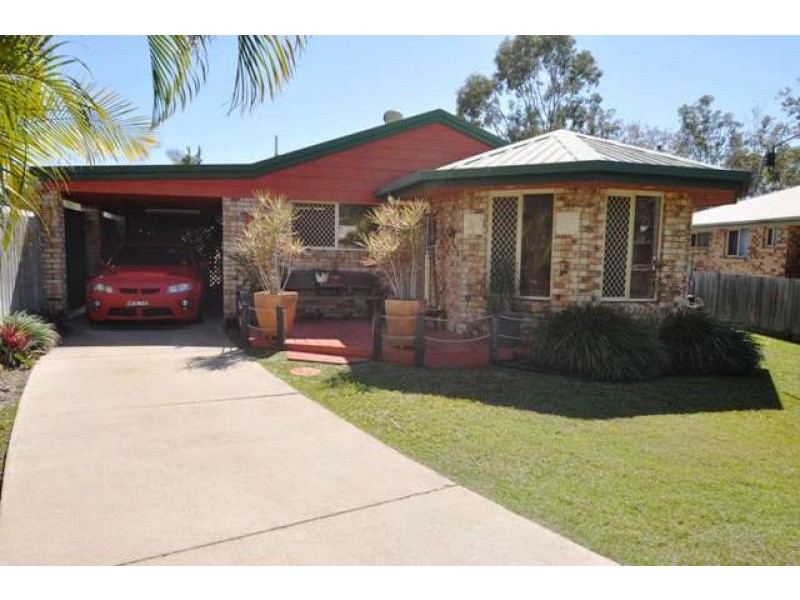 3 Dorset Close, New Auckland QLD 4680