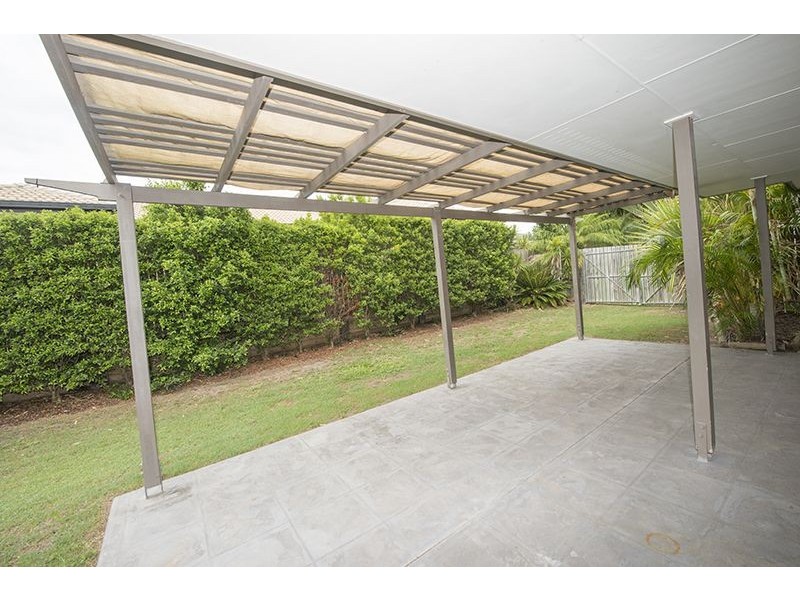 18 Richard Street, Boyne Island QLD 4680