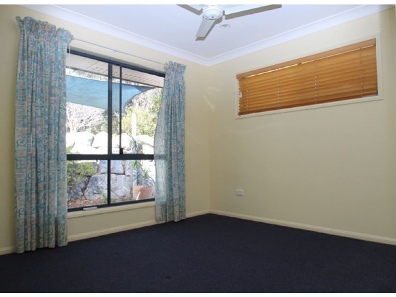 6 Hewett Court, Clinton QLD 4680