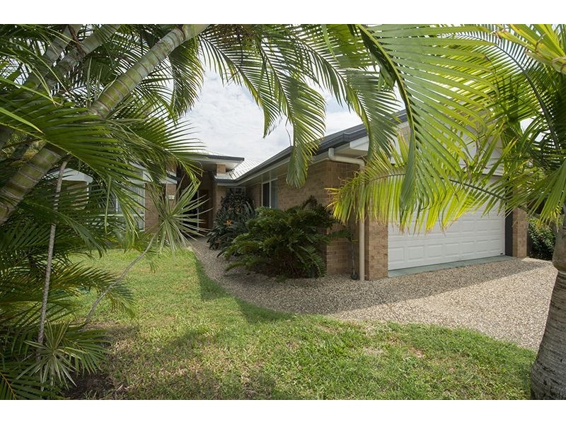 89 The Oaks Road, Tannum Sands QLD 4680