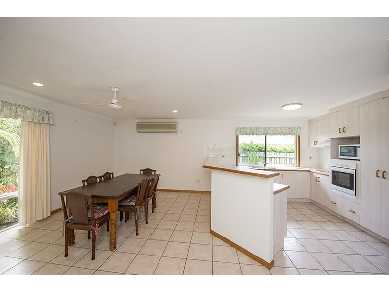89 The Oaks Road, Tannum Sands QLD 4680
