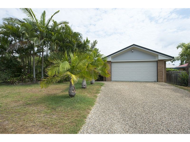 89 The Oaks Road, Tannum Sands QLD 4680
