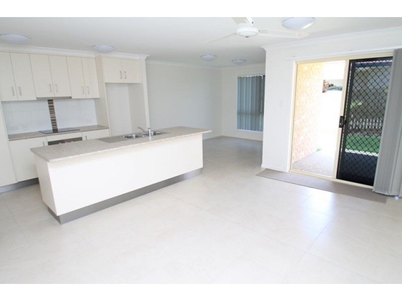 1 Eugenie Court, Glen Eden QLD 4680