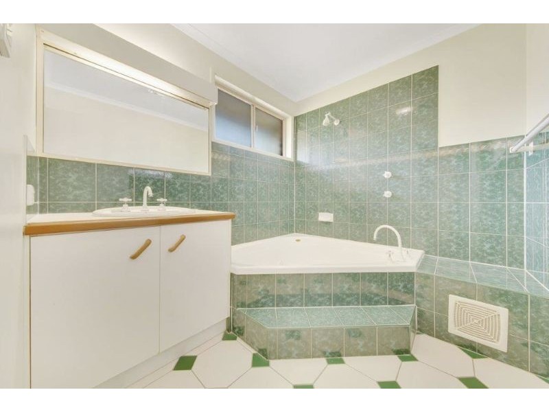 3/46 J Hickey Avenue, Clinton QLD 4680