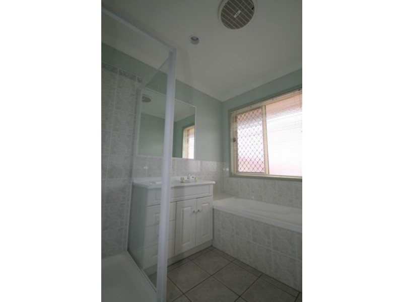 11 Stitt Close, Glen Eden QLD 4680