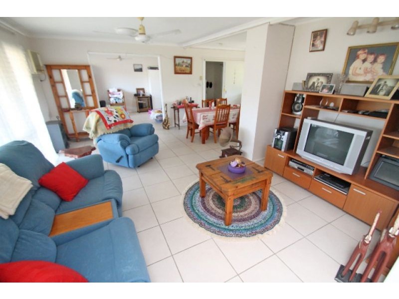 7 Waterson Drive, Sun Valley QLD 4680