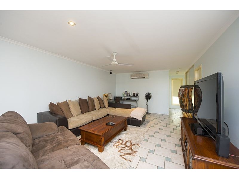28a Holland Street, West Gladstone QLD 4680