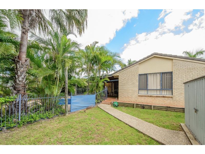 29 Hamilton Drive, Clinton QLD 4680