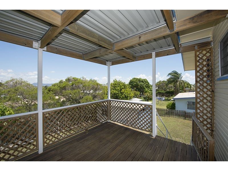16 Coase Street, West Gladstone QLD 4680
