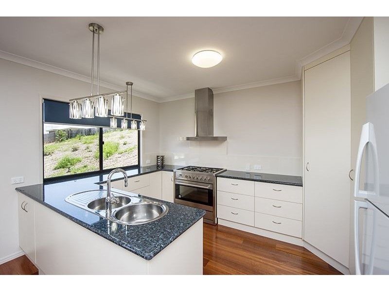 12 Maraboon Court, Clinton QLD 4680