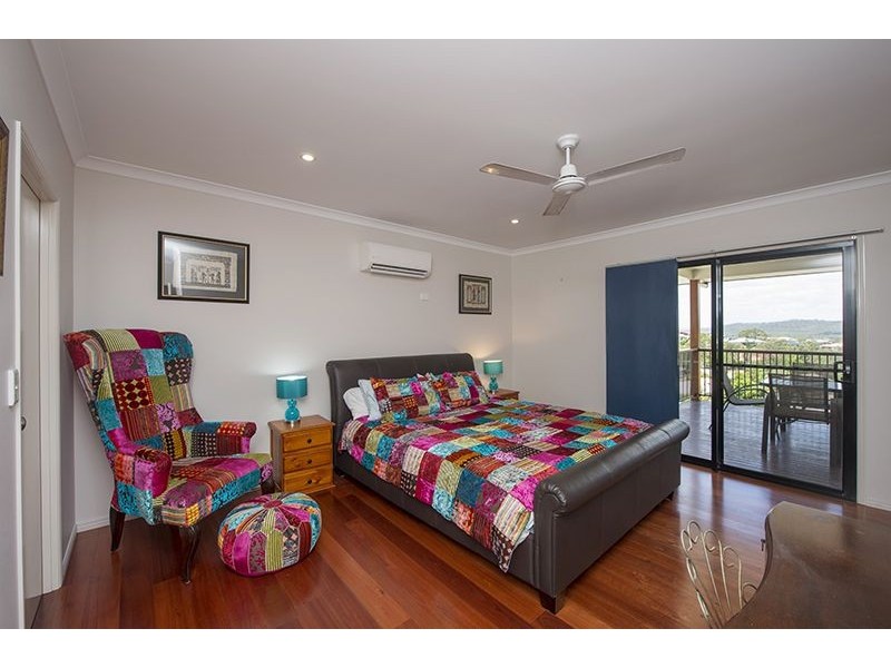 12 Maraboon Court, Clinton QLD 4680