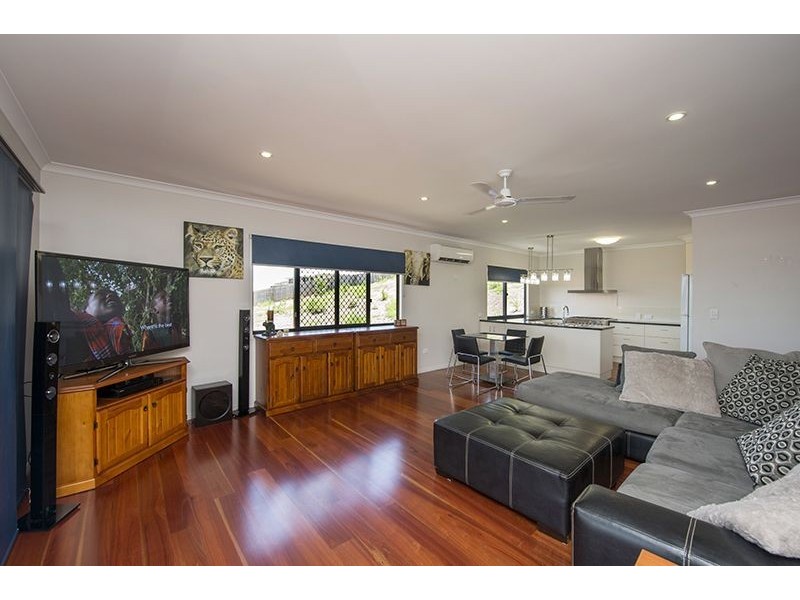 12 Maraboon Court, Clinton QLD 4680