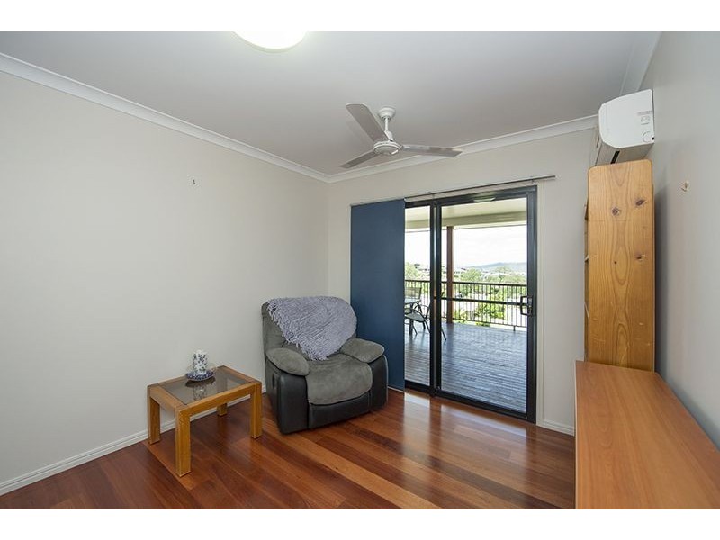 12 Maraboon Court, Clinton QLD 4680