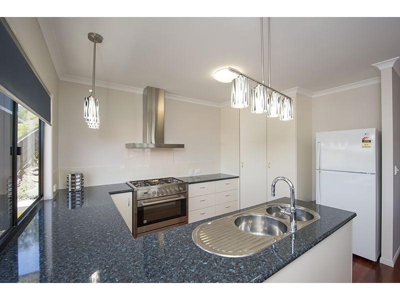 12 Maraboon Court, Clinton QLD 4680