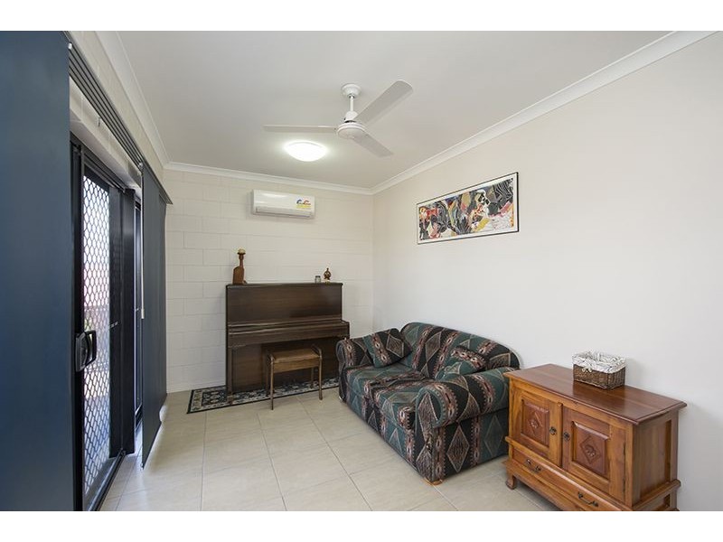12 Maraboon Court, Clinton QLD 4680