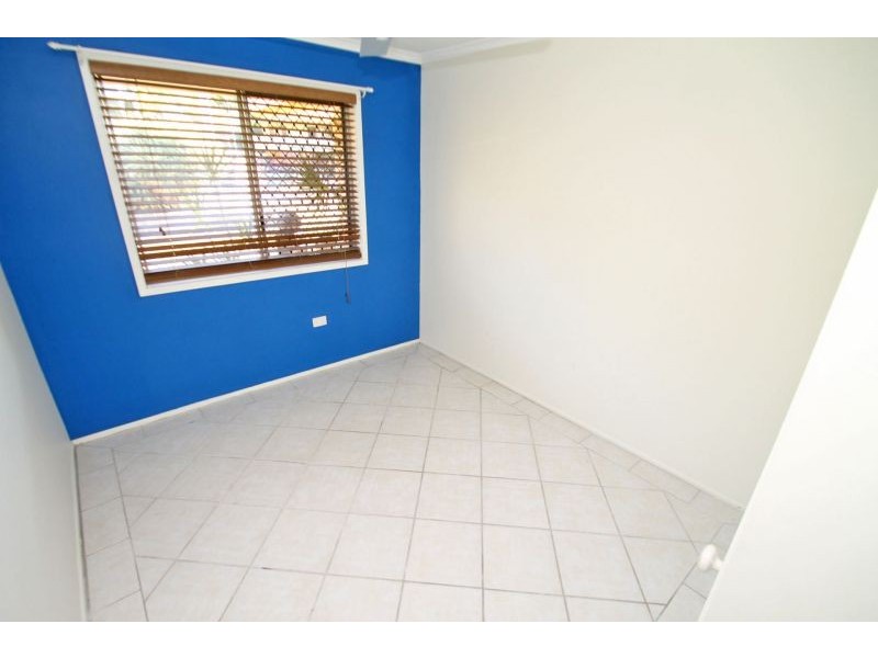 20 Finchley Street, Telina QLD 4680