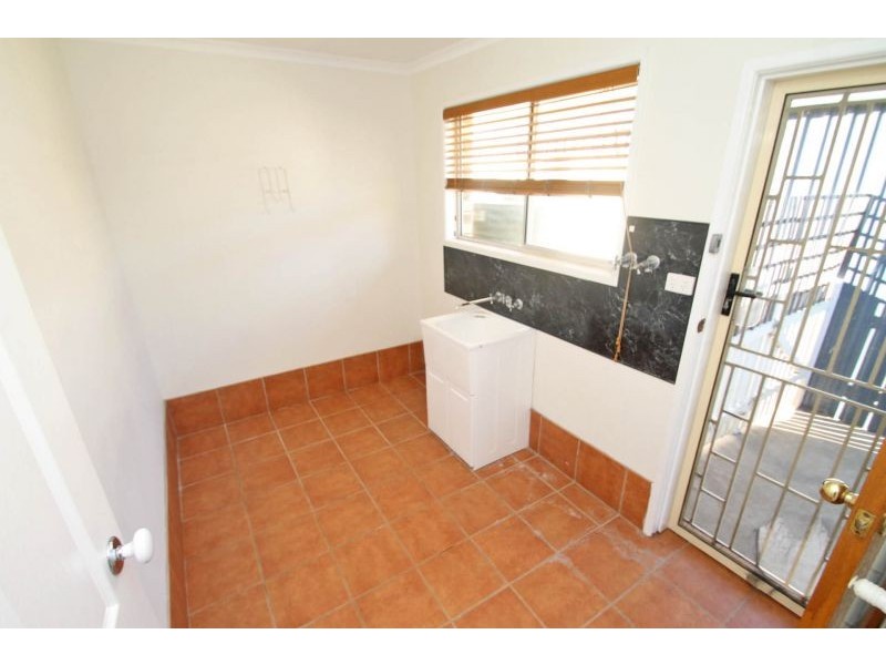 20 Finchley Street, Telina QLD 4680