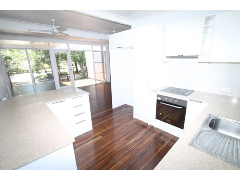 75 Allunga Drive, Glen Eden QLD 4680