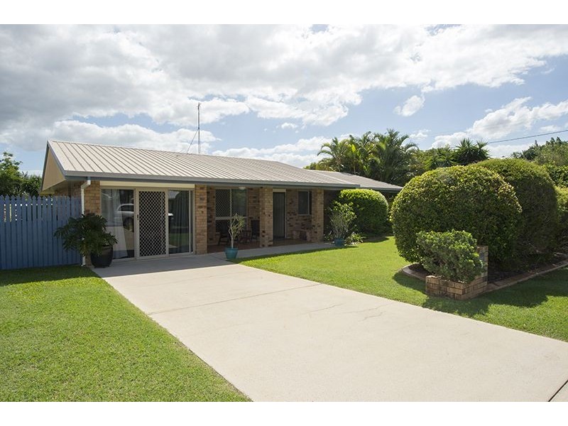 2 Sovereign Court, Clinton QLD 4680