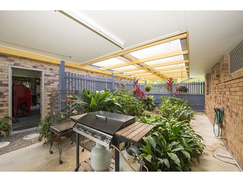 2 Sovereign Court, Clinton QLD 4680