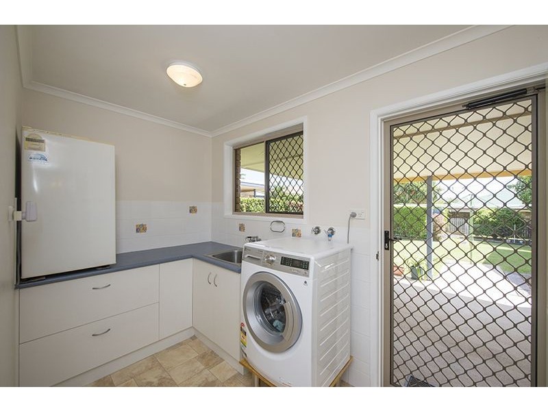 2 Sovereign Court, Clinton QLD 4680