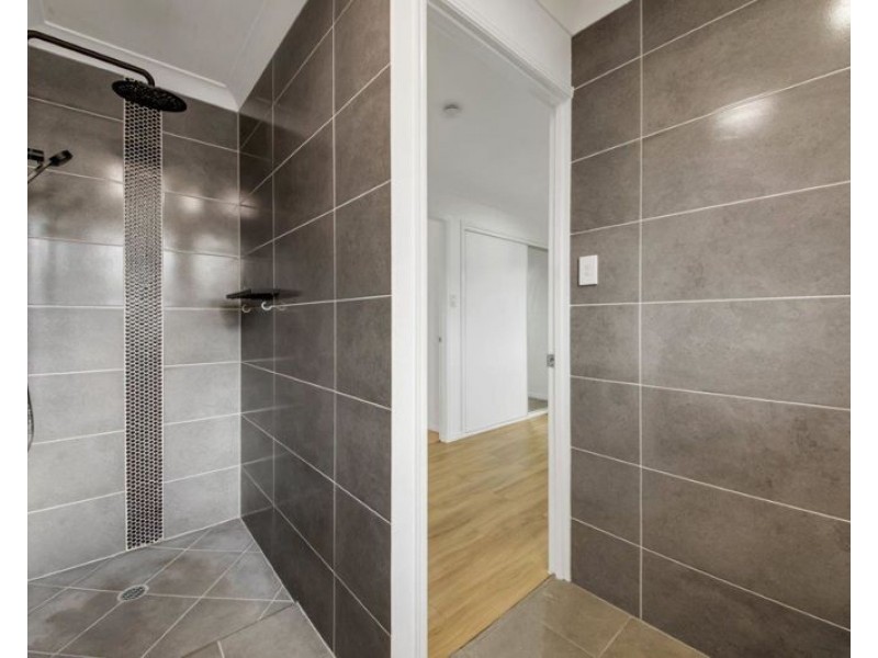 13 Michel Place, Telina QLD 4680