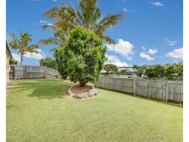 13 Michel Place, Telina QLD 4680