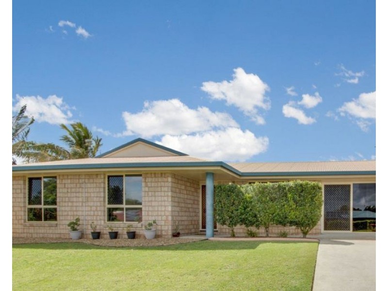 13 Michel Place, Telina QLD 4680