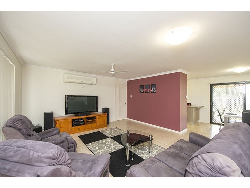 8 Eyre Court, Glen Eden QLD 4680