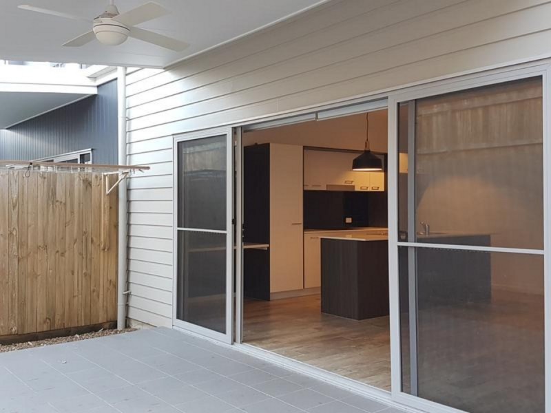 64/10 Lakewood Avenue, Calamvale QLD 4116