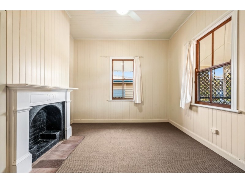 192 Perth Street, South Toowoomba QLD 4350