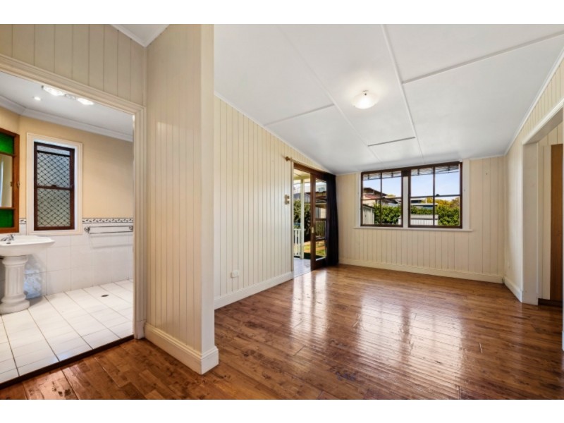 192 Perth Street, South Toowoomba QLD 4350