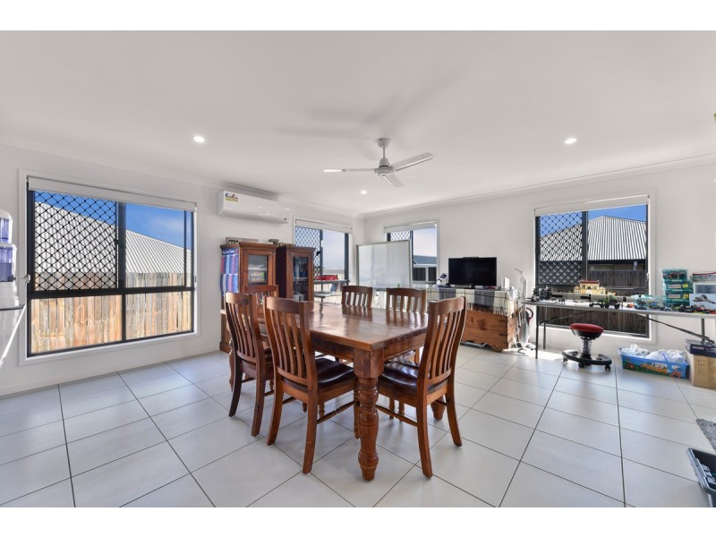 11 Mariette Street, Harristown QLD 4350