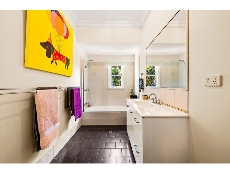 5 Sir Street, North Toowoomba QLD 4350