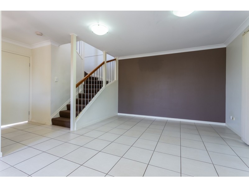 23/8 Charnwood Street, Sunnybank Hills QLD 4109