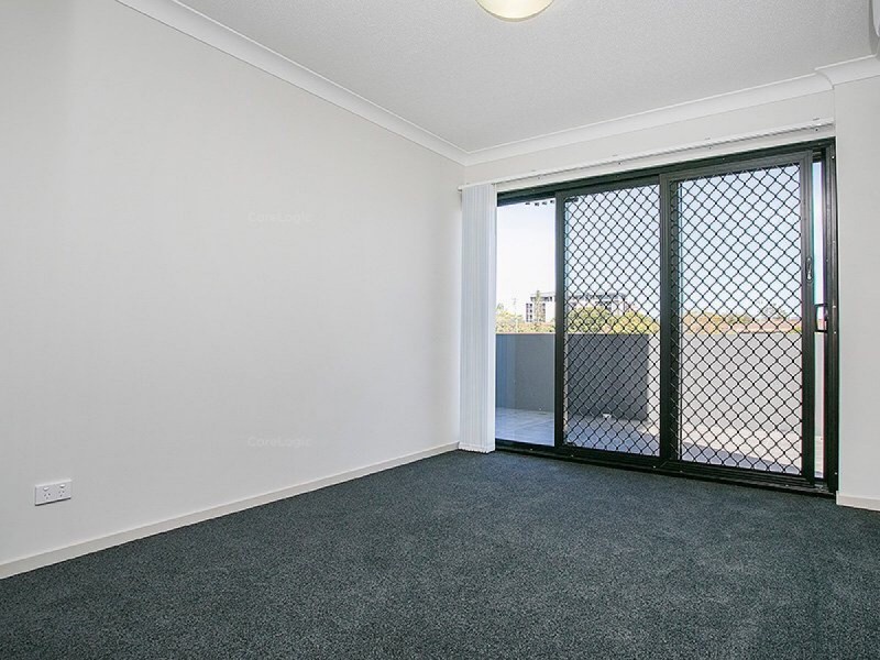 7/17 Hall Street, Chermside QLD 4032
