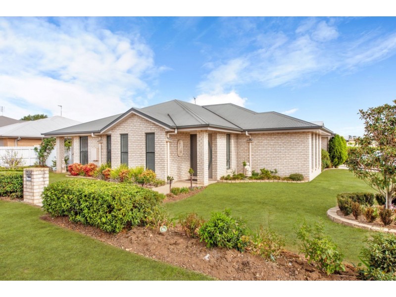 36 Barambah Street, Glenvale QLD 4350